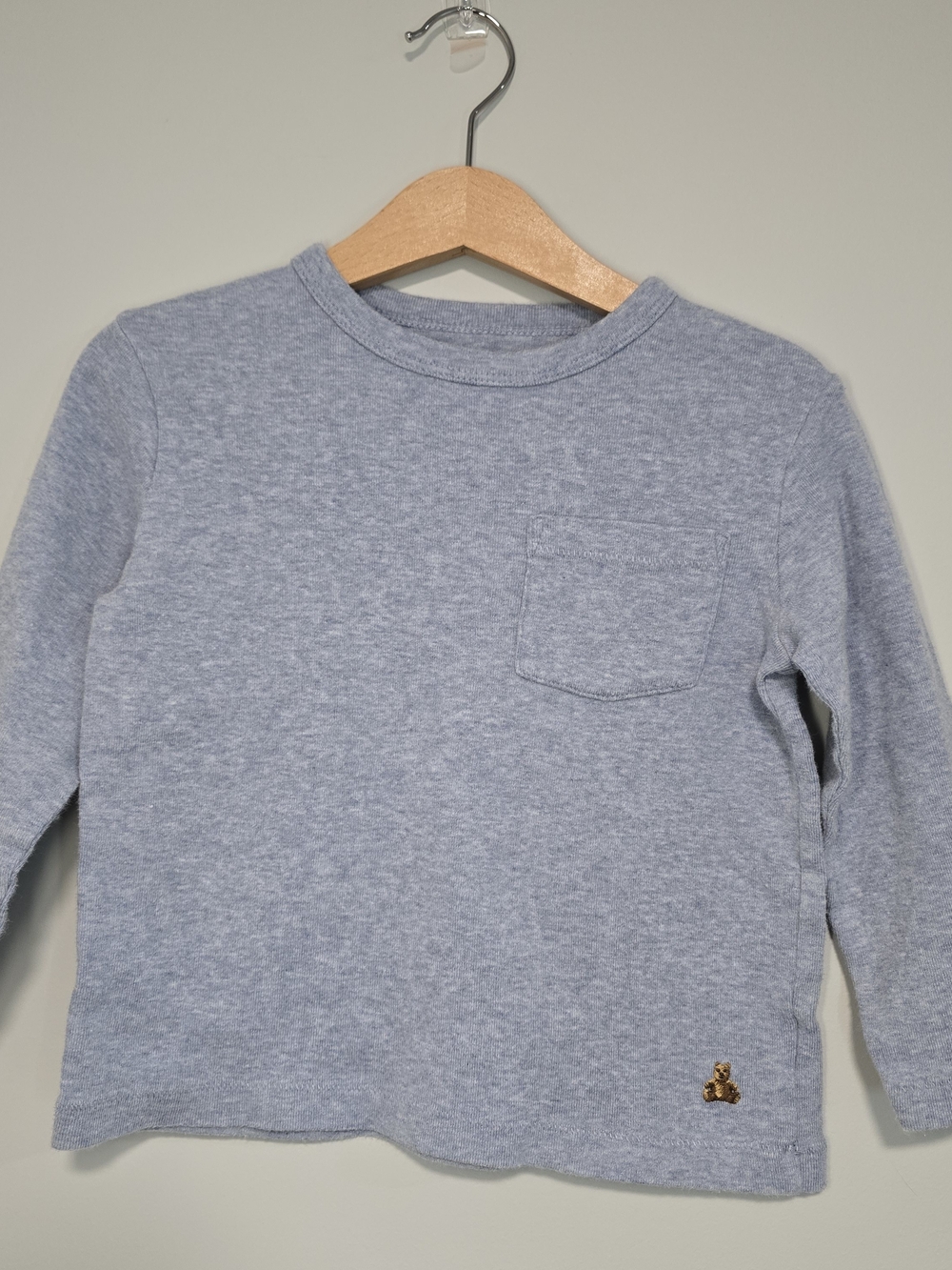 Kids' Long-Sleeve Pocket crewneck jersey knit tee with Bear.